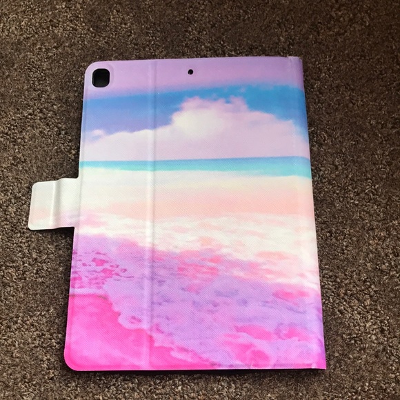 This is an ipad case 7th and 8th gen